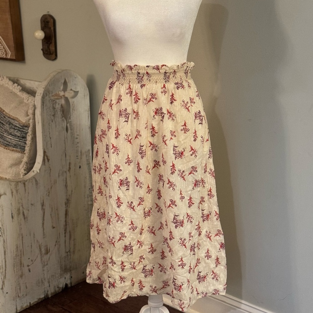 Kittenish Cream and Red Floral A-Line Skirt, Fall transition